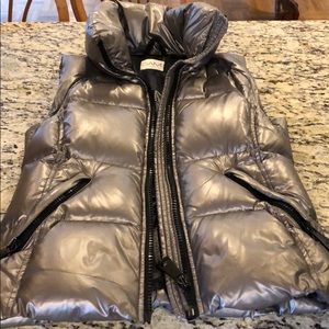 Sam Freedom down puffer vest